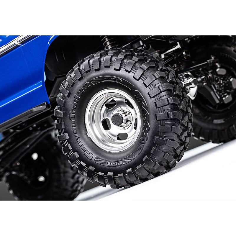 TRAXXAS TRX-4 HIGH TRAIL EDITION WITH 1979 FORD F-150 TRUCK BODY 1/10 SCALE 4WD 92046-4BLUE
