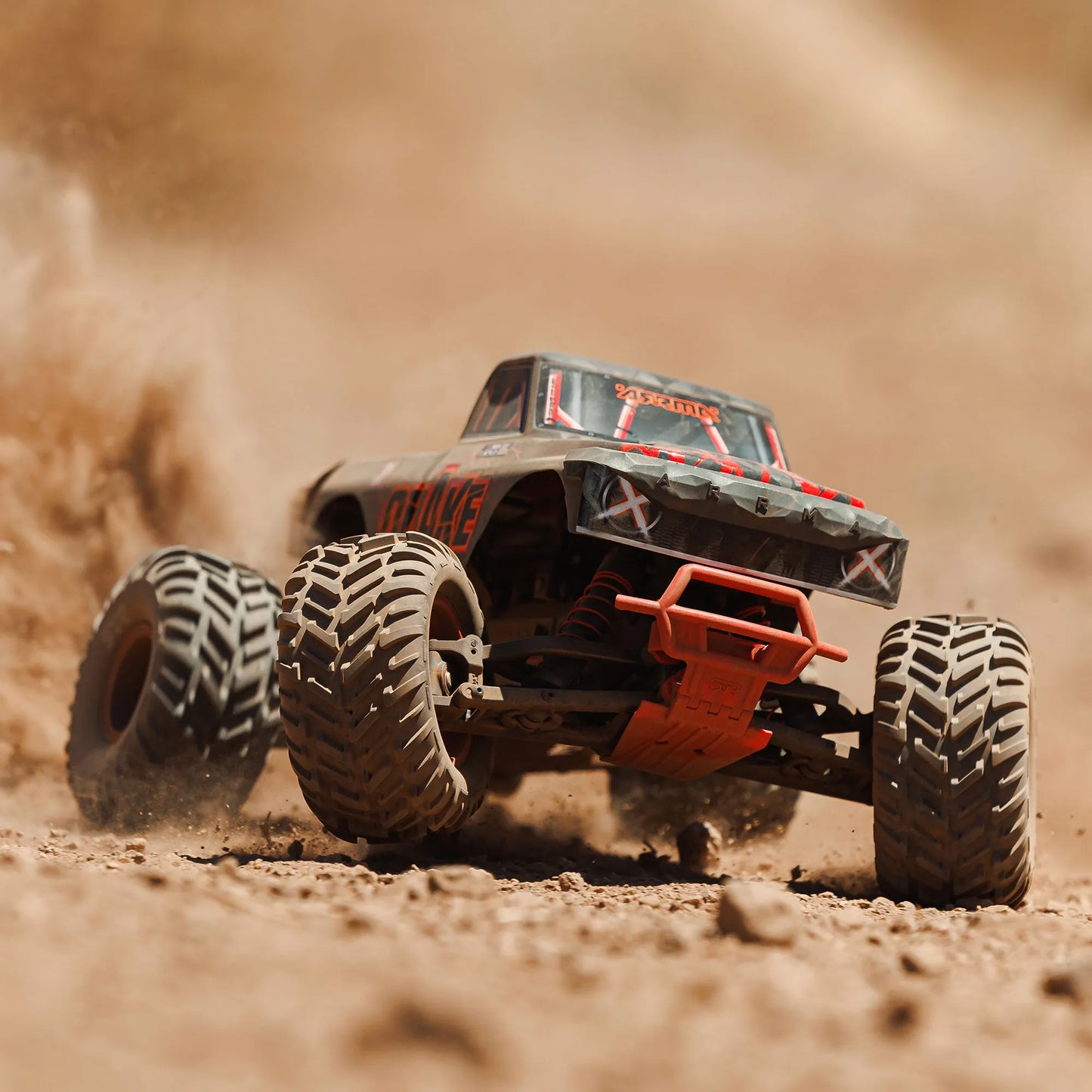Arrma Quake 223S BLX DSC 1/10 2WD Monster Truck, RTR, Red, ARA3537T1