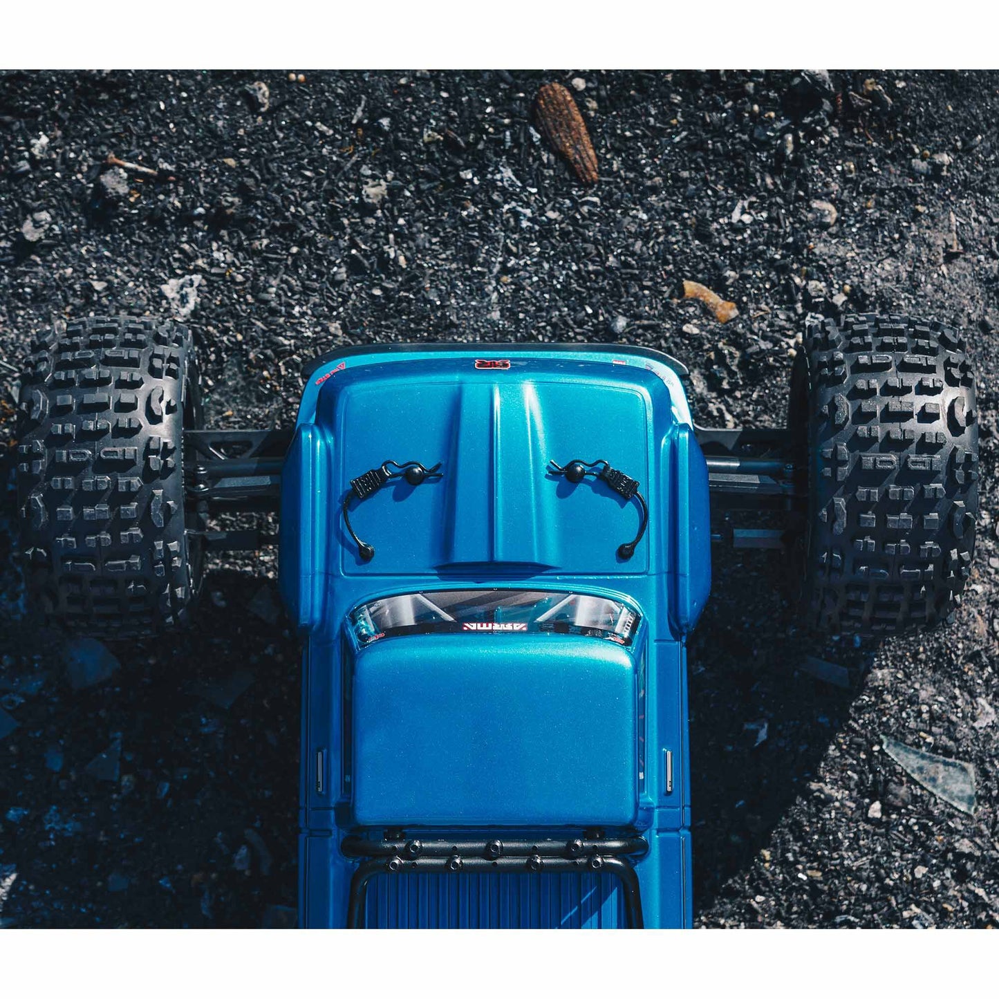 Arrma Outcast 4X4 BLX 4S Stunt Truck RTR, Blue, ARA4410V2T2