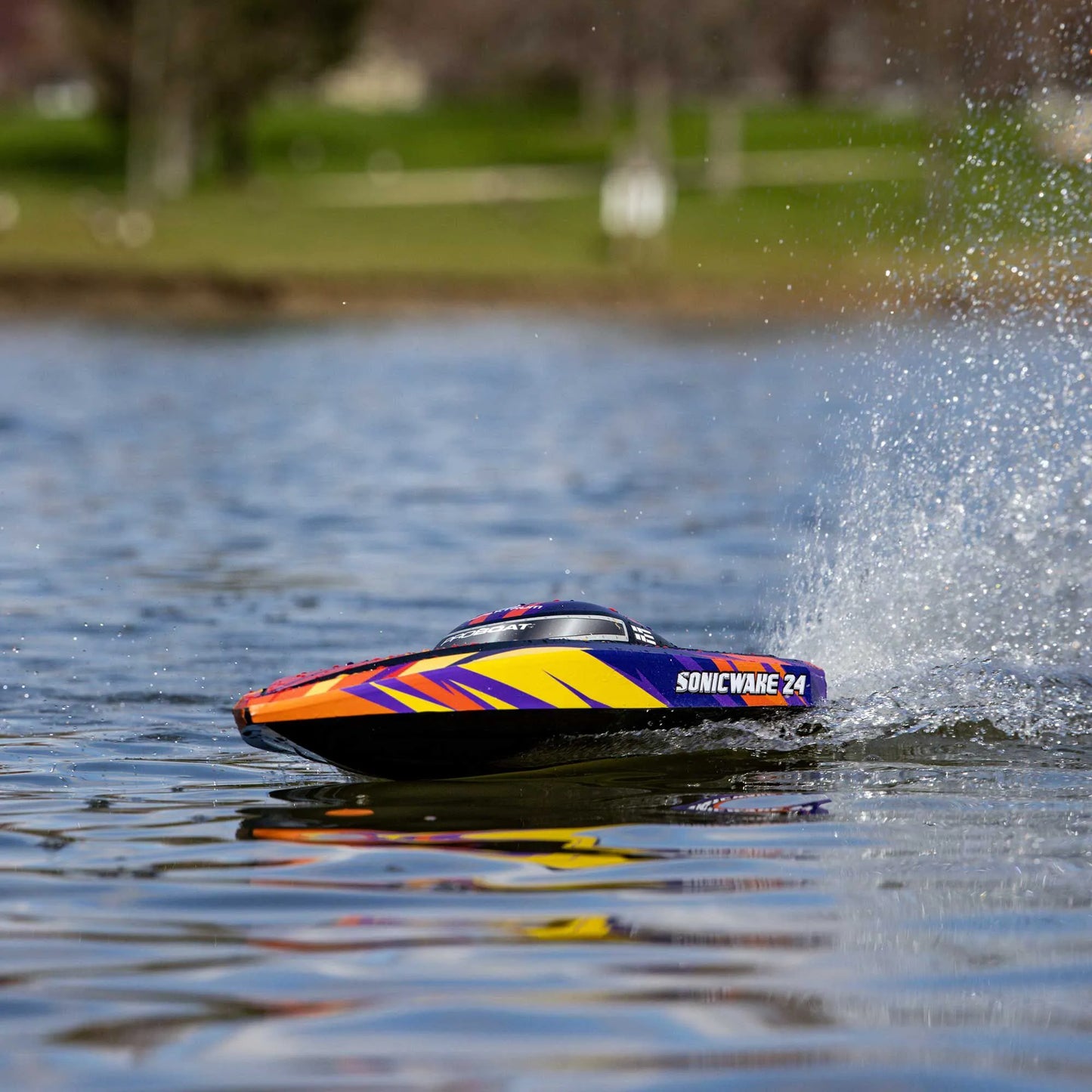 Pro Boat Sonicwake 24inch Self-Righting Brushless Deep-V Boat, RTR, Red, PRB-1992T1