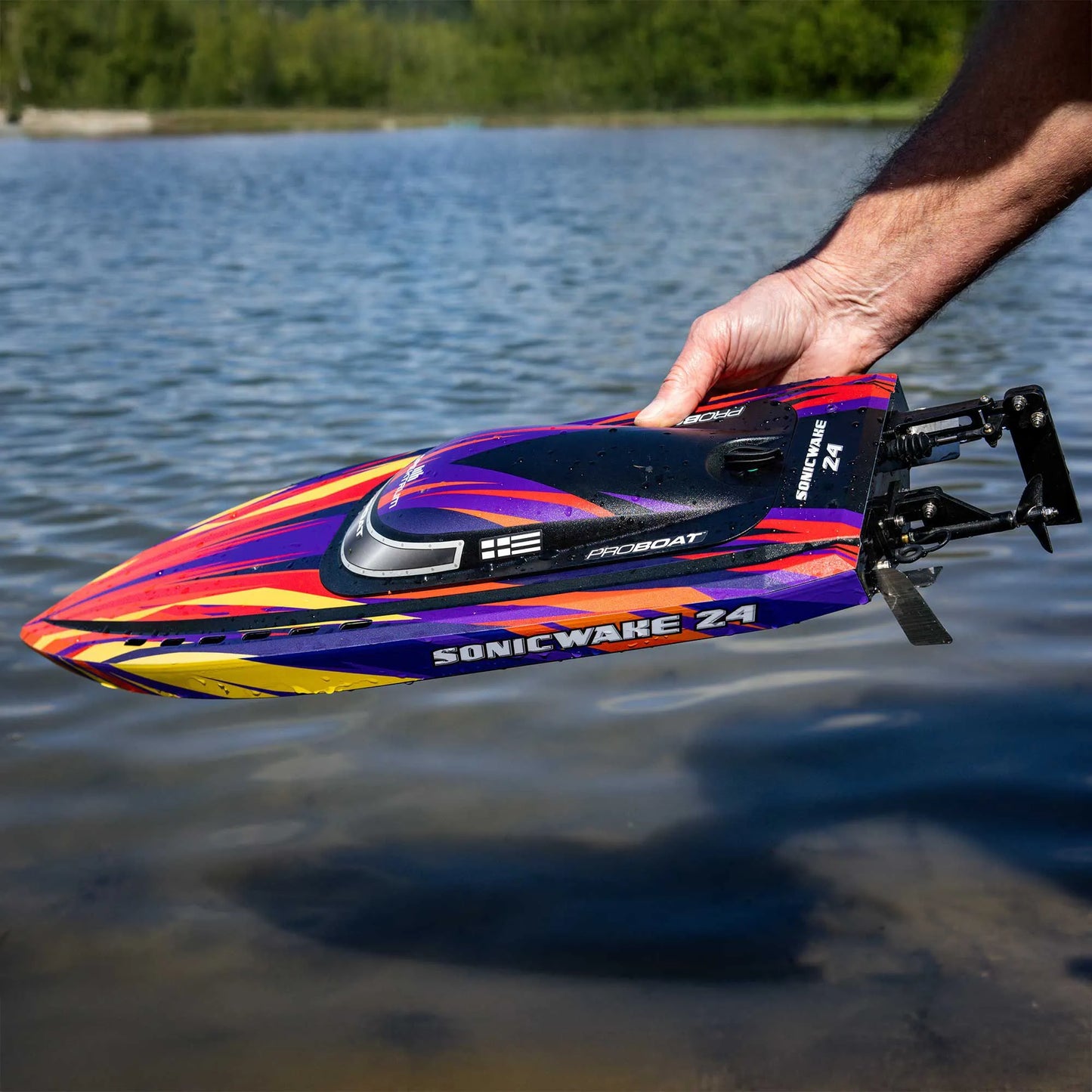Pro Boat Sonicwake 24inch Self-Righting Brushless Deep-V Boat, RTR, Red, PRB-1992T1