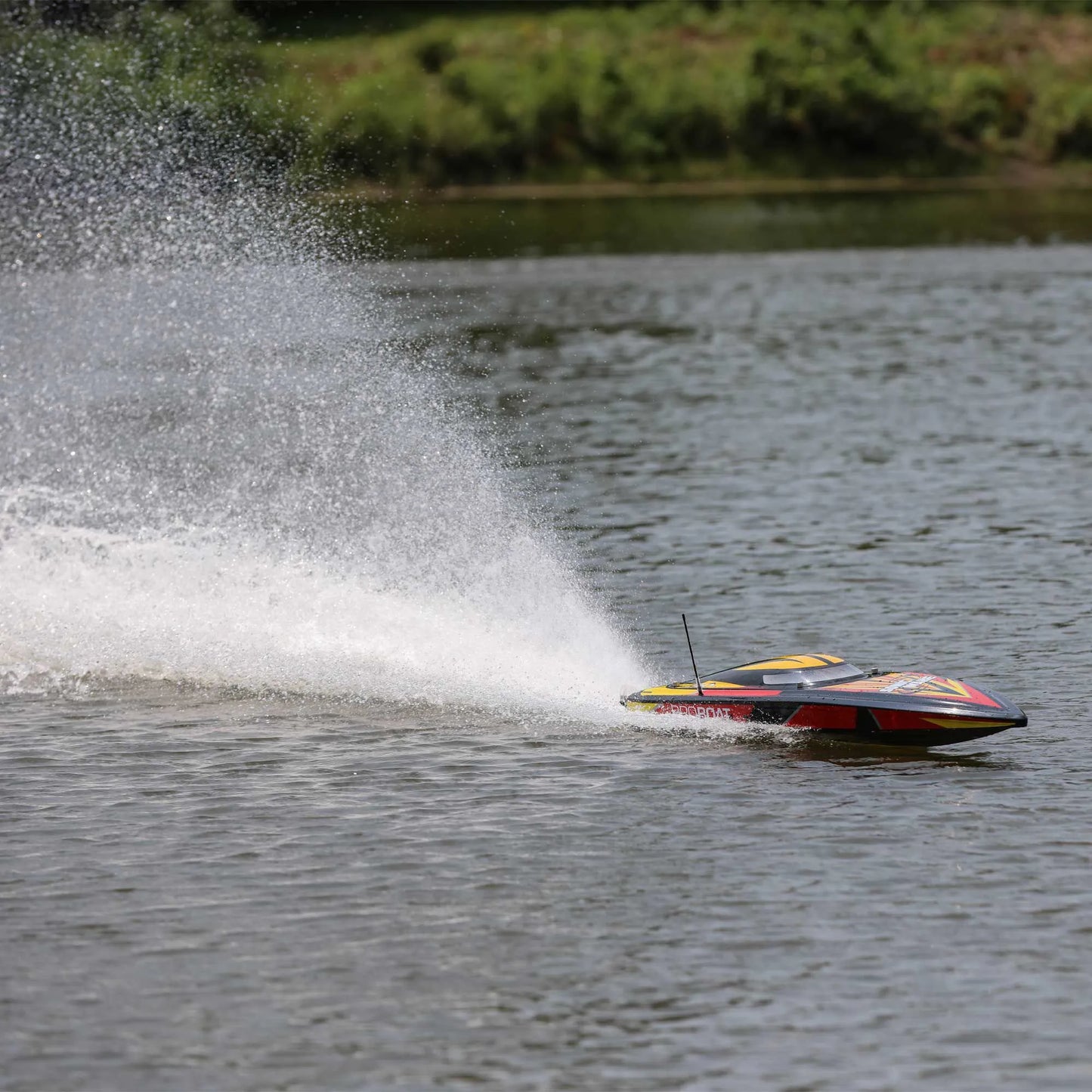 Pro Boat Sonicwake V2 36inch DeepV Boat, RTR, Black, PRB08032V2T1