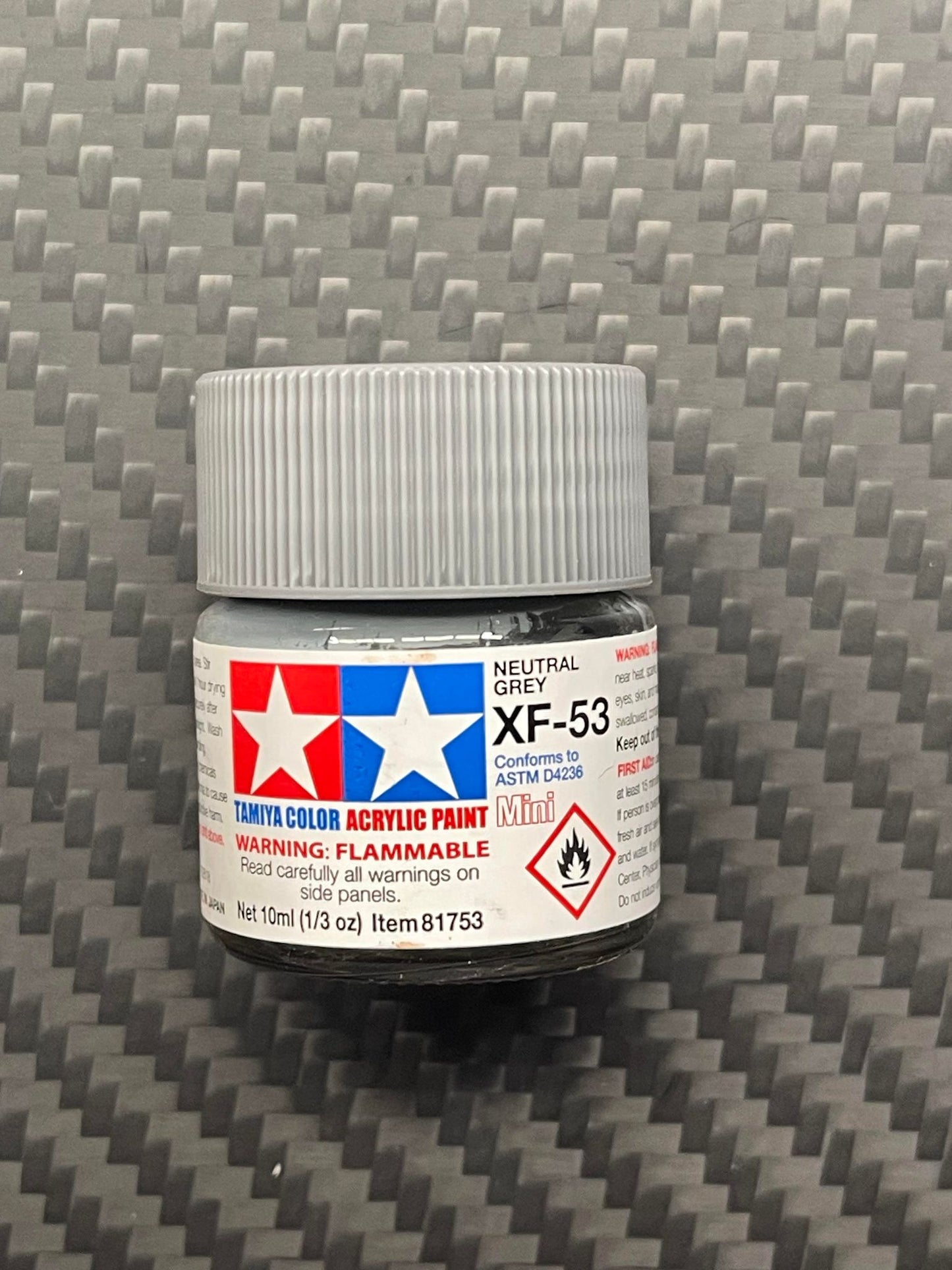 Tamiya 81753 Acrylic Paint Mini XF-53 Neutral Grey (10ml)