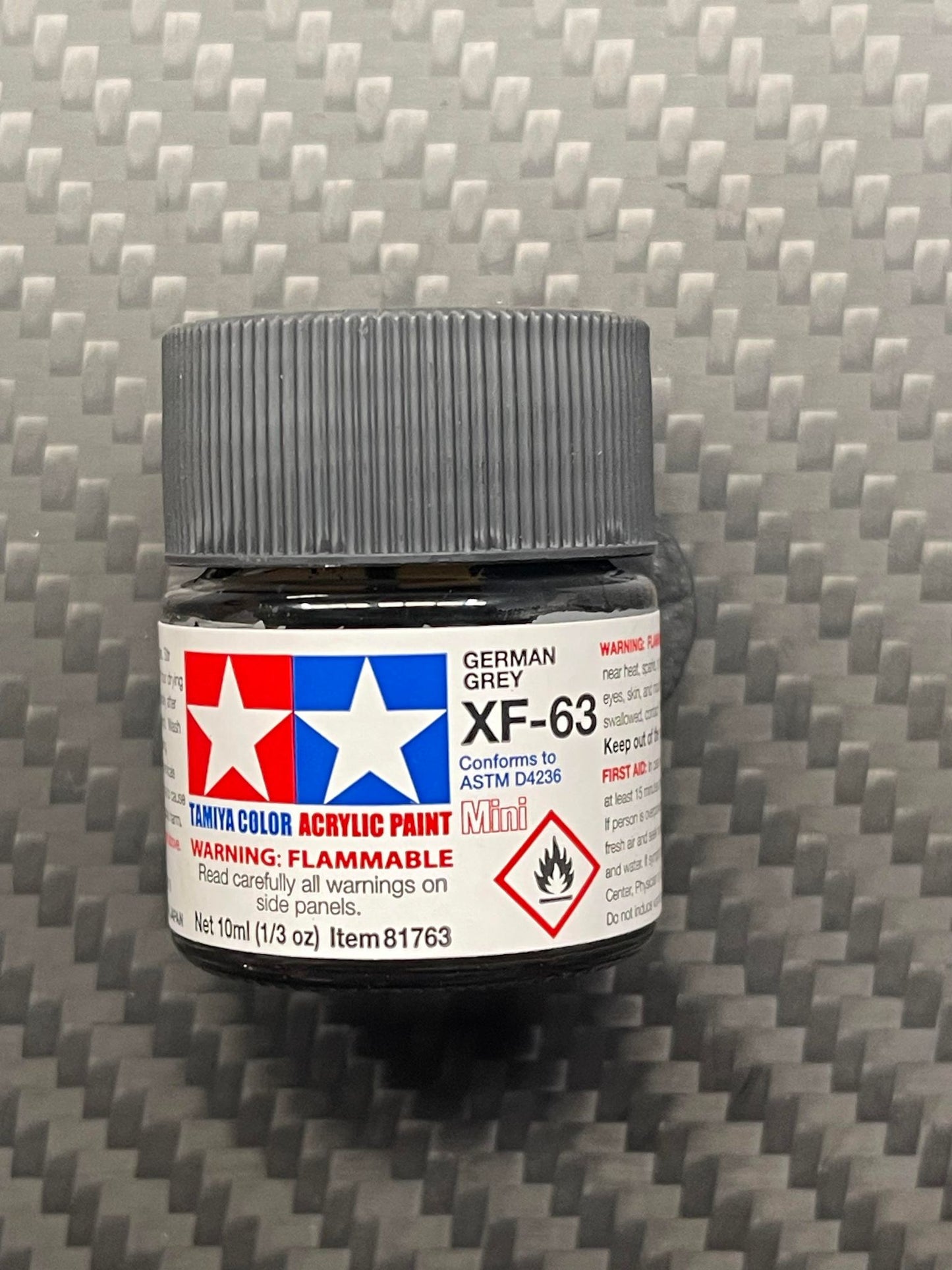Tamiya 81763 Acrylic Paint Mini XF-63 German Grey (10ml)