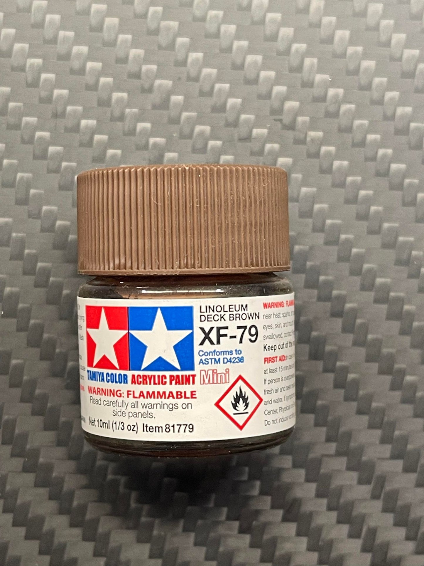Tamiya 81779 Acrylic Paint Mini XF-79 Linoleum Deck Brown (10ml)