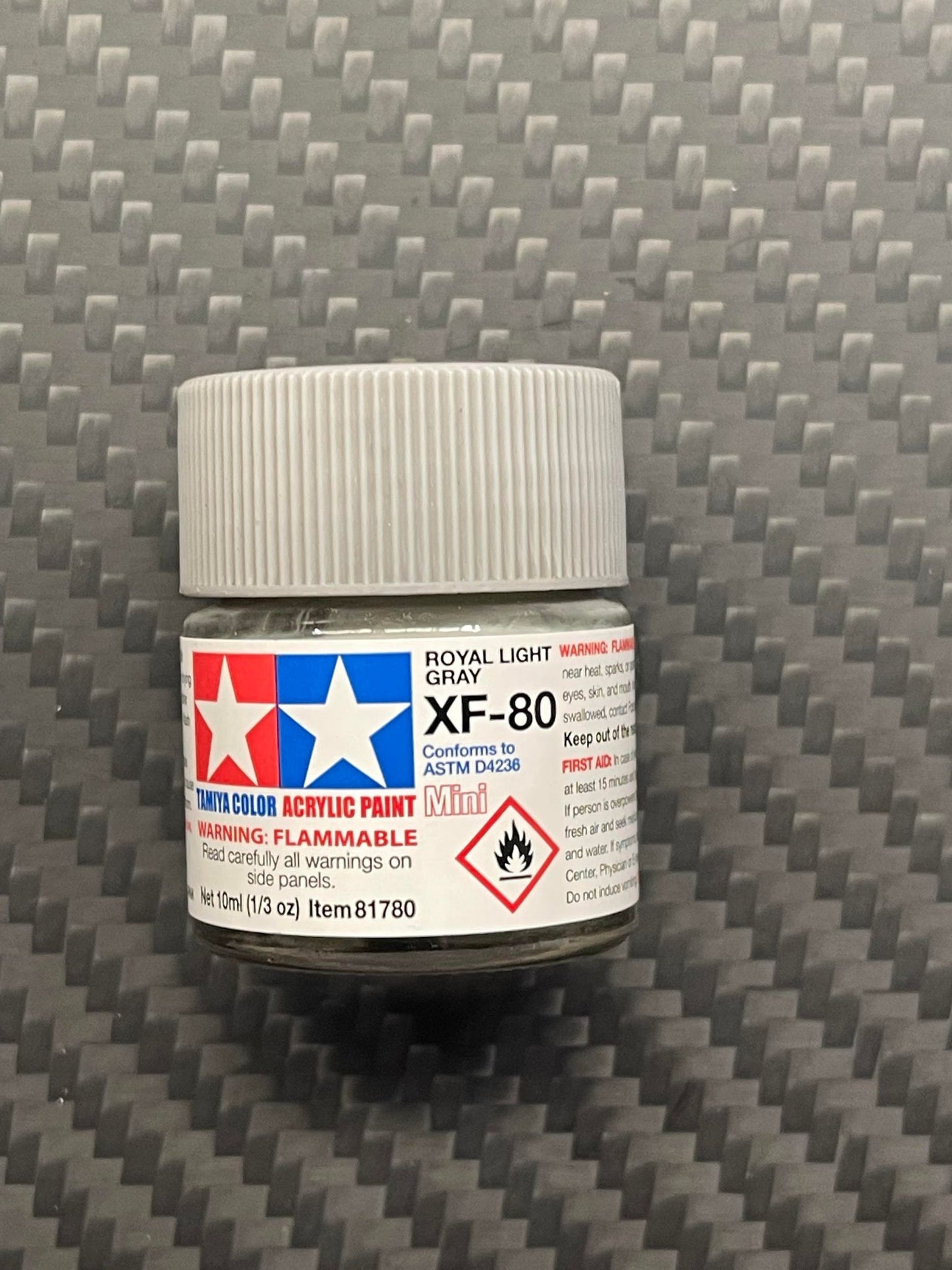 Tamiya 81780 Acrylic Paint Mini XF-80 Royal Light Gray (10ml)