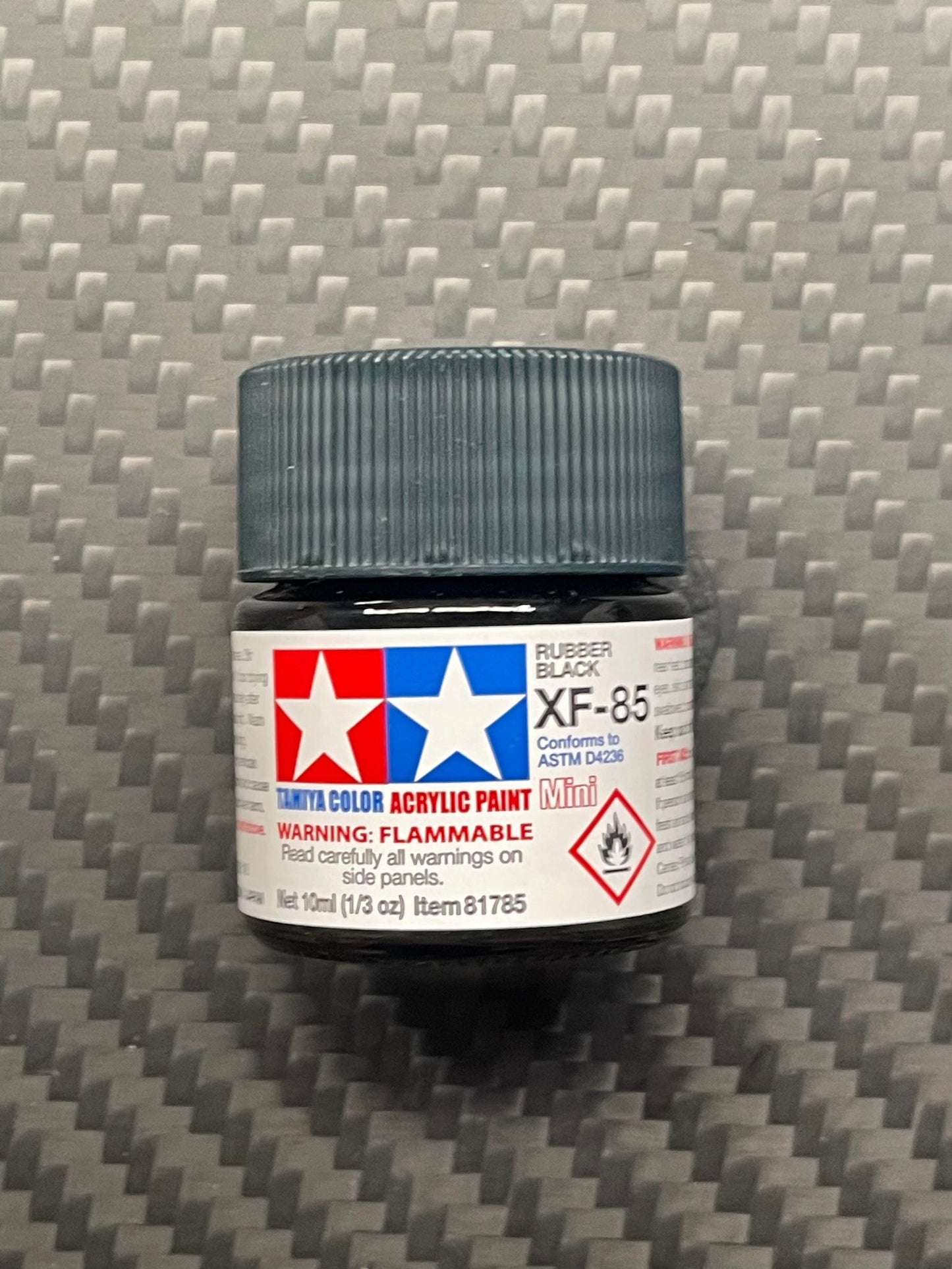 Tamiya 81785 Acrylic Paint Mini XF-85 Rubber Black (10ml)