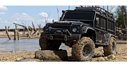 TRAXXAS TRX-4 SCALE & TRAIL CRAWLER LAND ROVER - BLACK