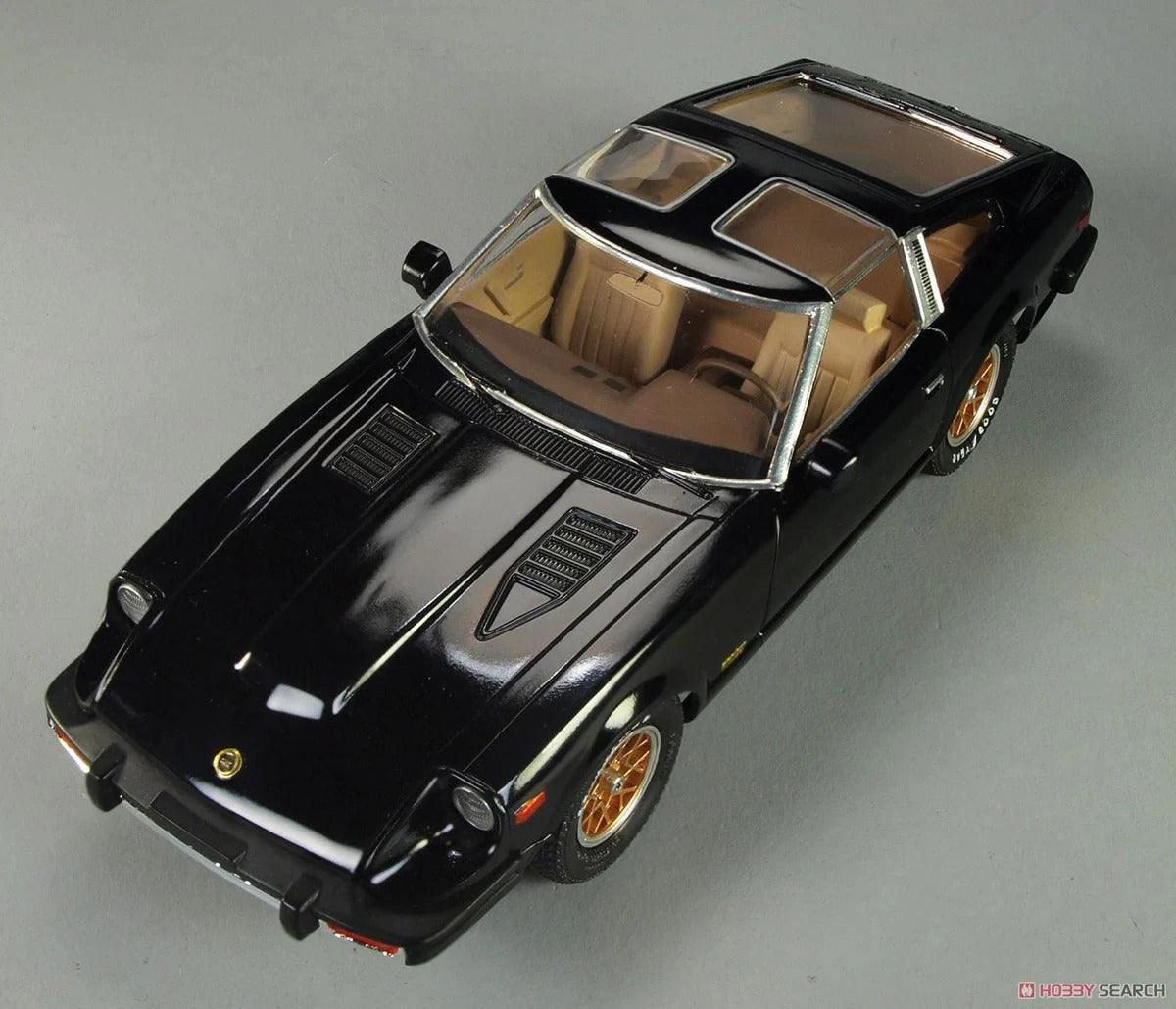 AMT 1/25 1981 Datsun 280 ZX Turbo Plastic Model Kit Item No.: AMT1372