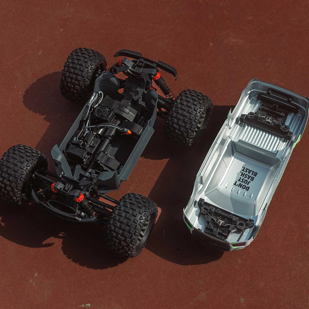 Arrma Granite MEGA 665 1/10 4X4 Brushed Monster Truck RTR, Orange
