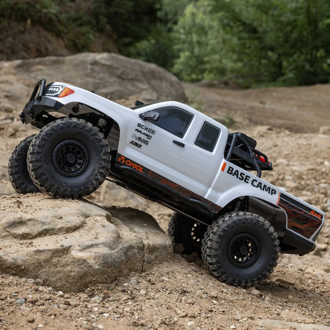 Axial SCX10 III Base Camp V2 1/10 Rock Crawler RTR, White