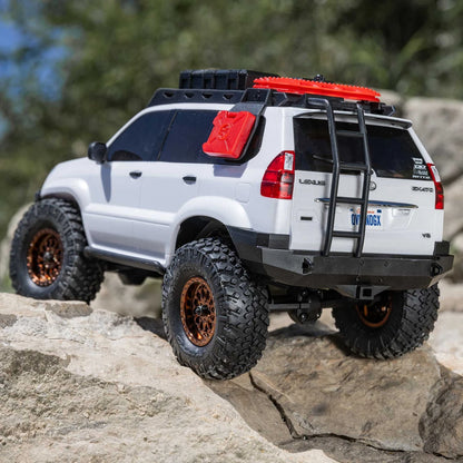 Axial Lexus GX470 SCX24 4WD RTR Crawler, White
