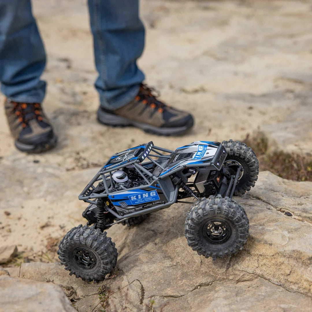 Axial UTB18 Capra 1/18 4WS Rock Crawler, RTR, Blue, AXI-1750T1