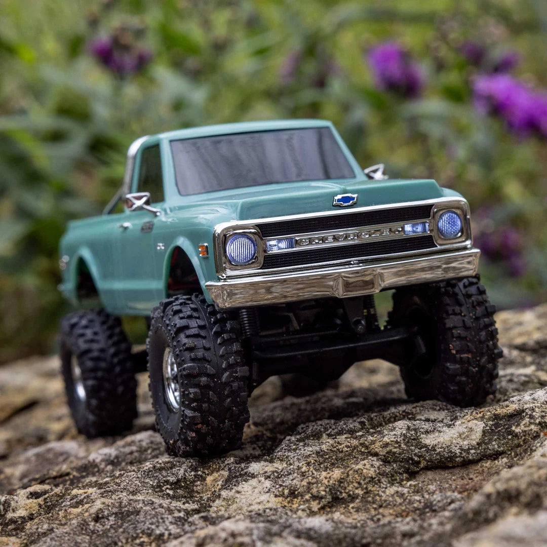 Axial SCX30 Chevrolet K10 1/30 RTR Rock Crawler, Green