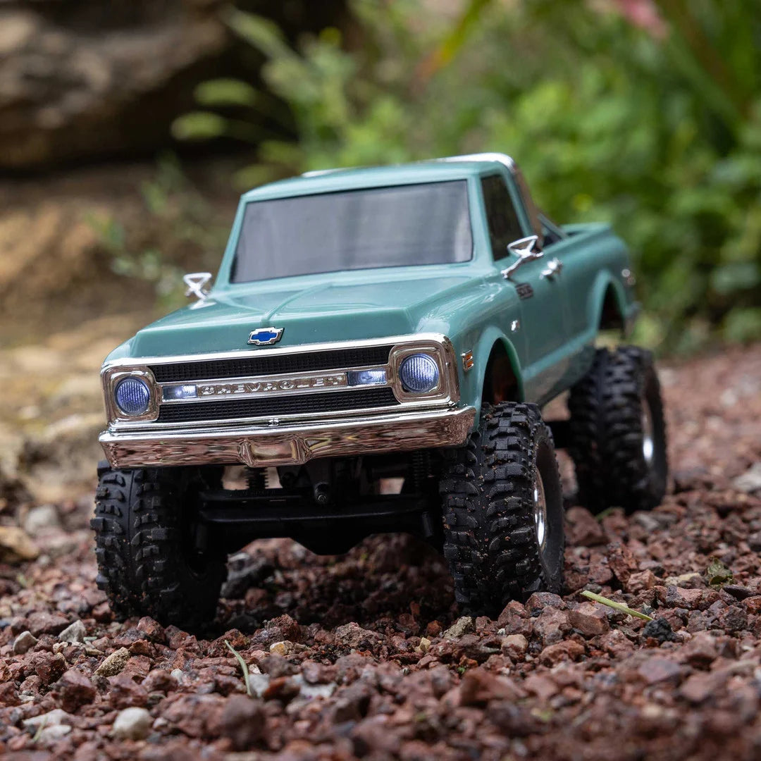 Axial SCX30 Chevrolet K10 1/30 RTR Rock Crawler, Green