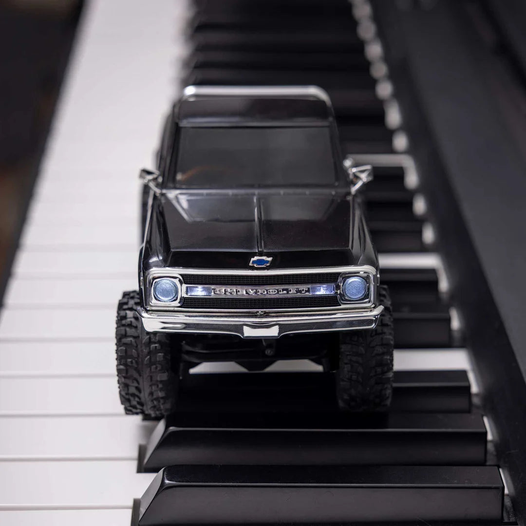 Axial SCX30 Chevrolet K10 1/30 RTR Rock Crawler, Black