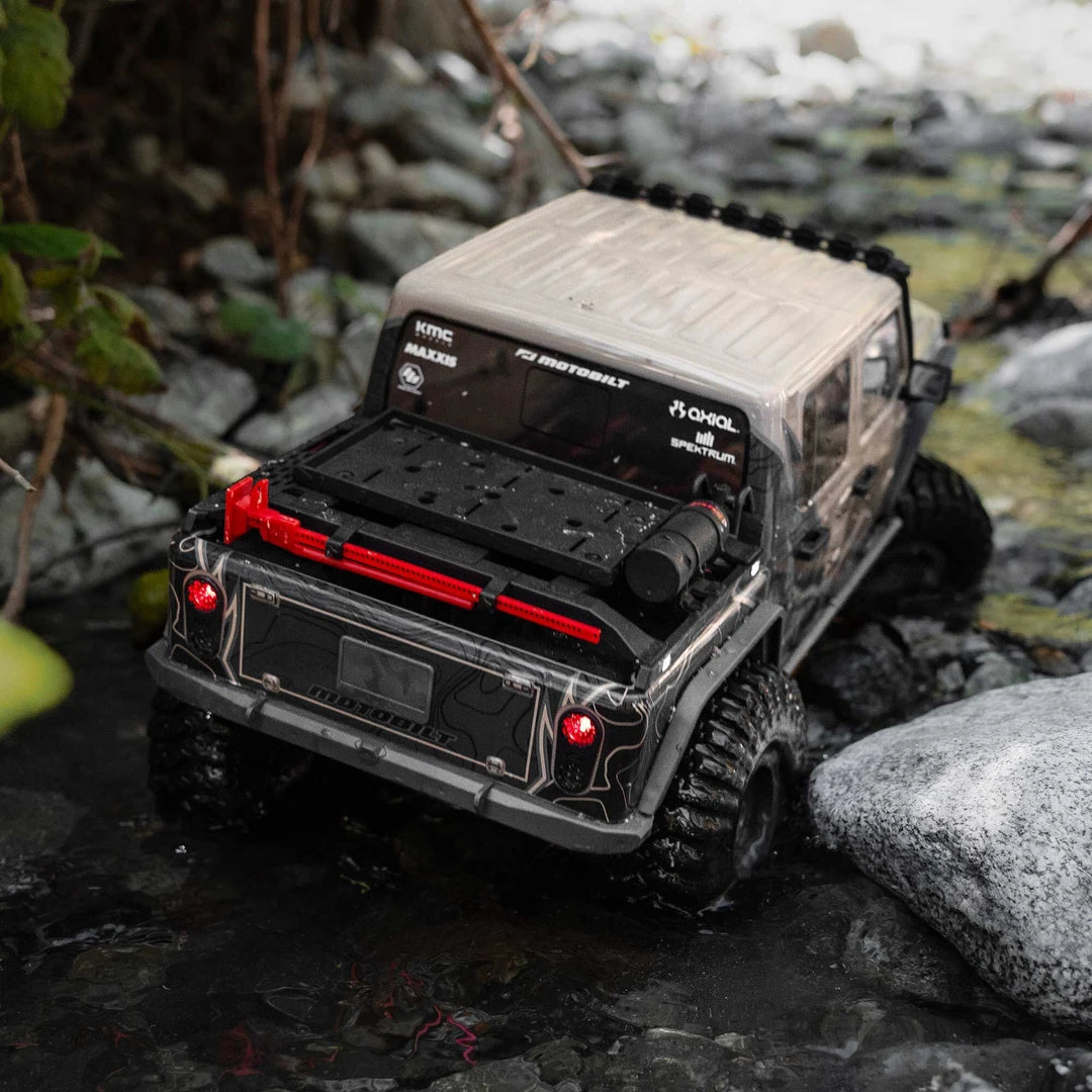 Axial SCX10 III Motobilt Valyrian Jeep JT Gladiator 1/10 4X4 Rock Crawler RTR, Tan