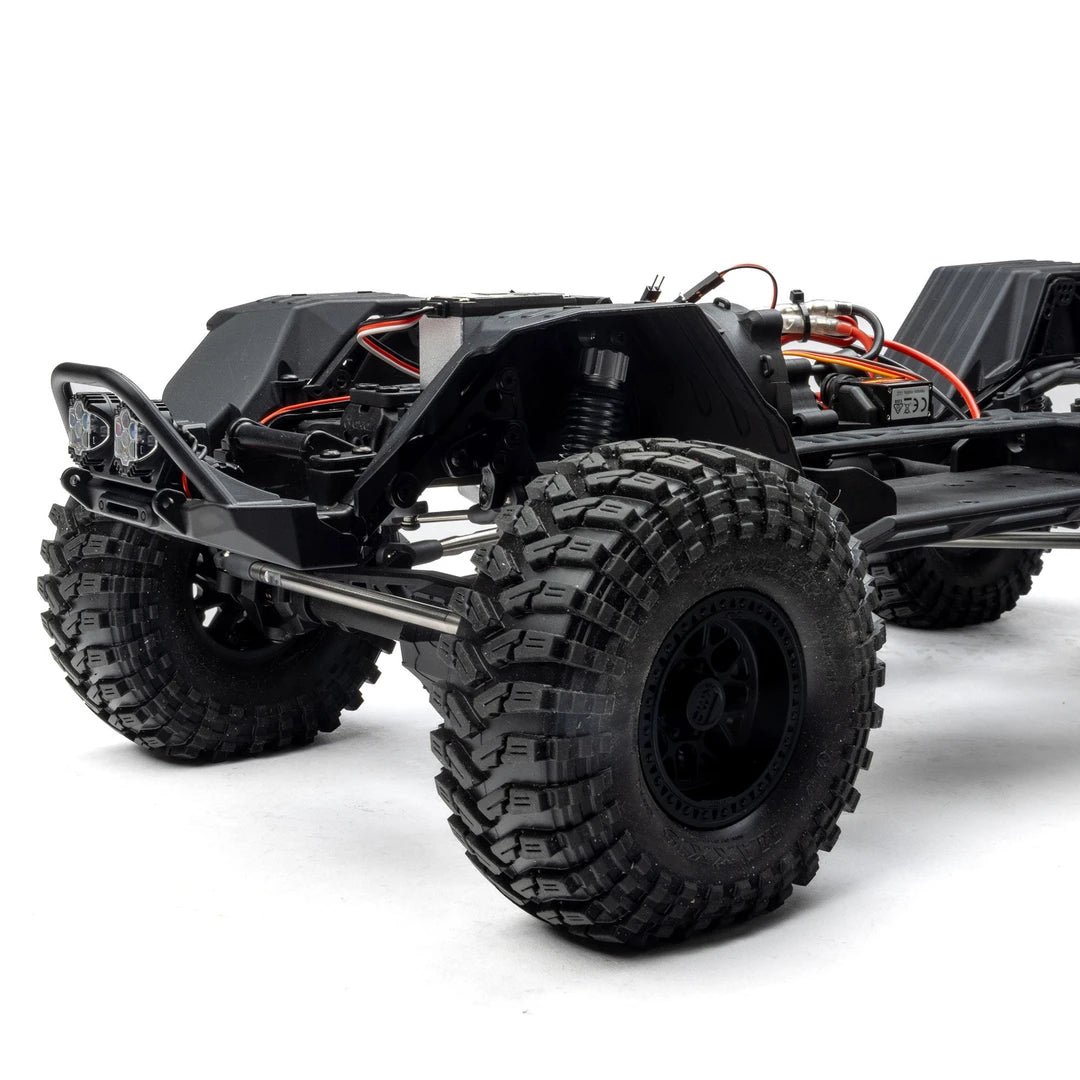 Axial SCX10 III Motobilt Valyrian Jeep JT Gladiator 1/10 4X4 Rock Crawler RTR, Tan