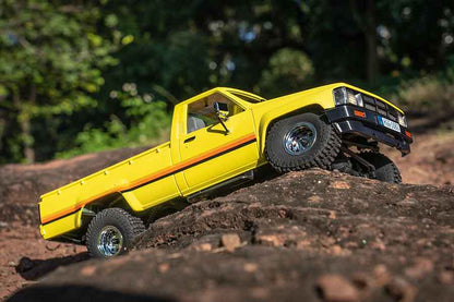 FMS 1:18 TOYOTA HILUX PICKUP TRUCKS