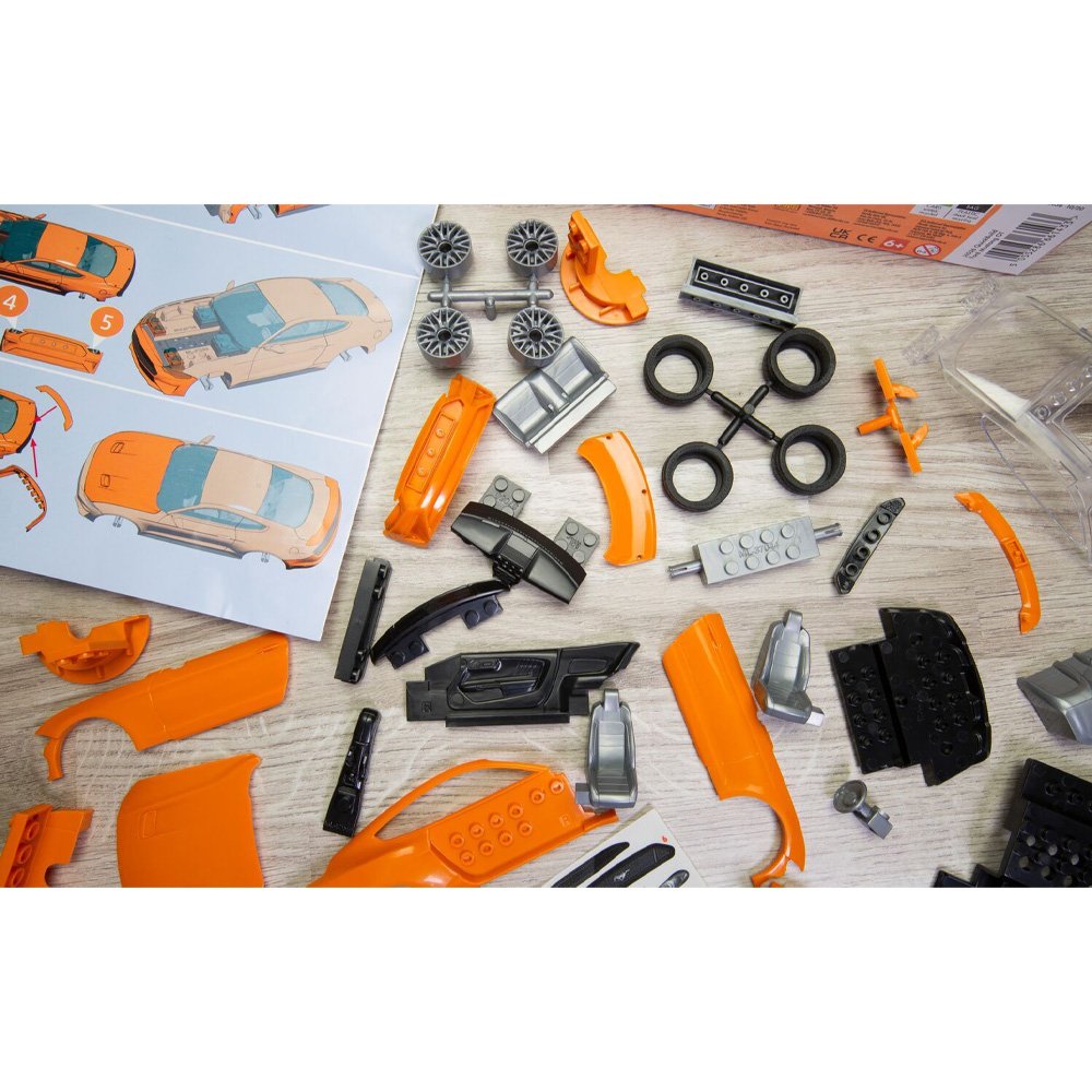 AIRFIX QUICKBUILD FORD MUSTANG GT