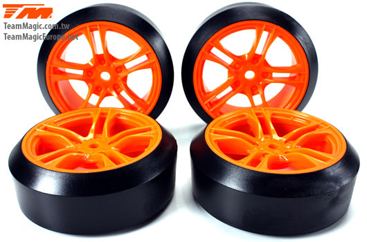 Team Magic E4D Mounted Drift Tyre 45 Degree Orange (TM503390)