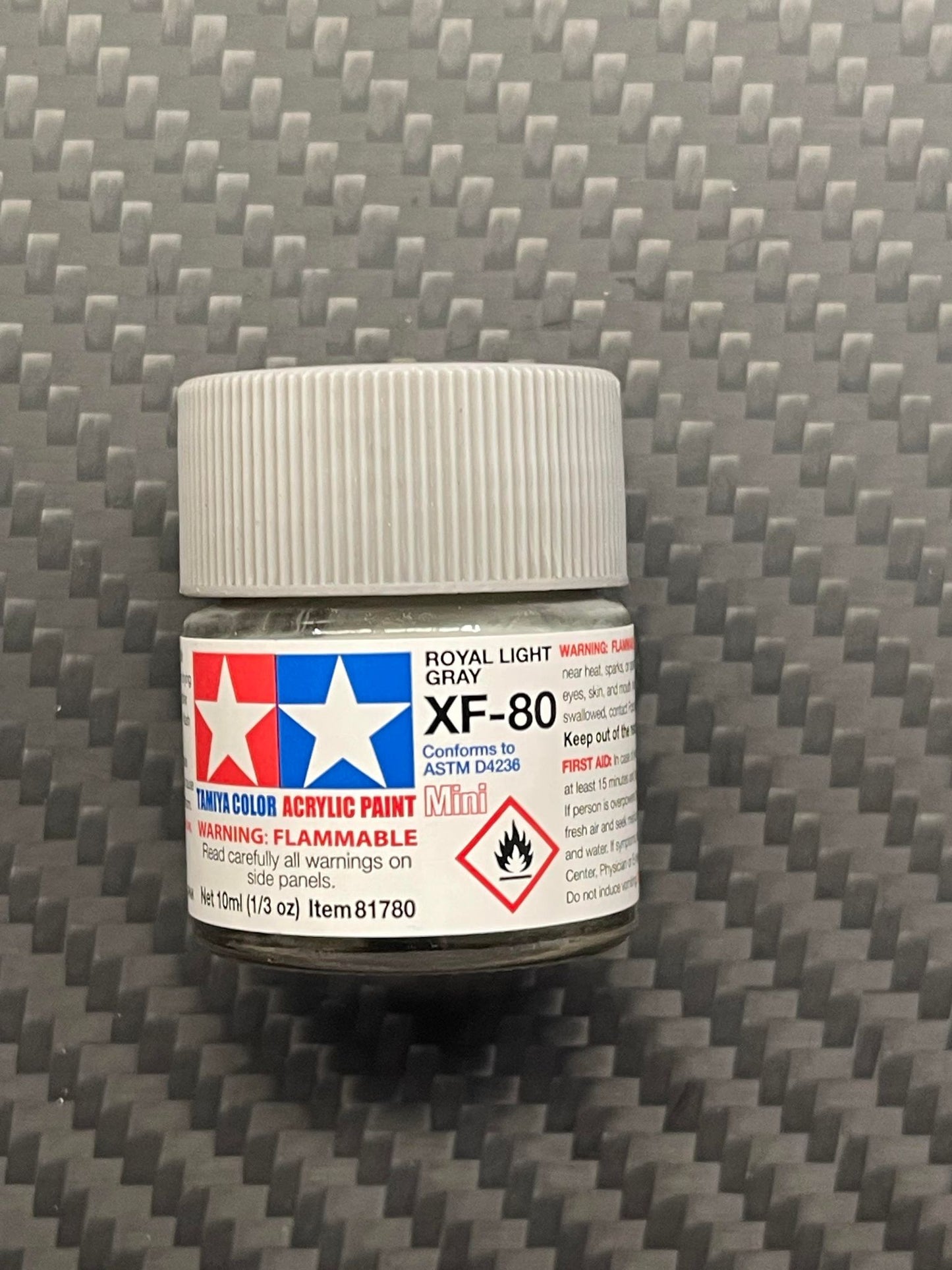 Tamiya 81780 Acrylic Paint Mini XF-80 Royal Light Gray (10ml)