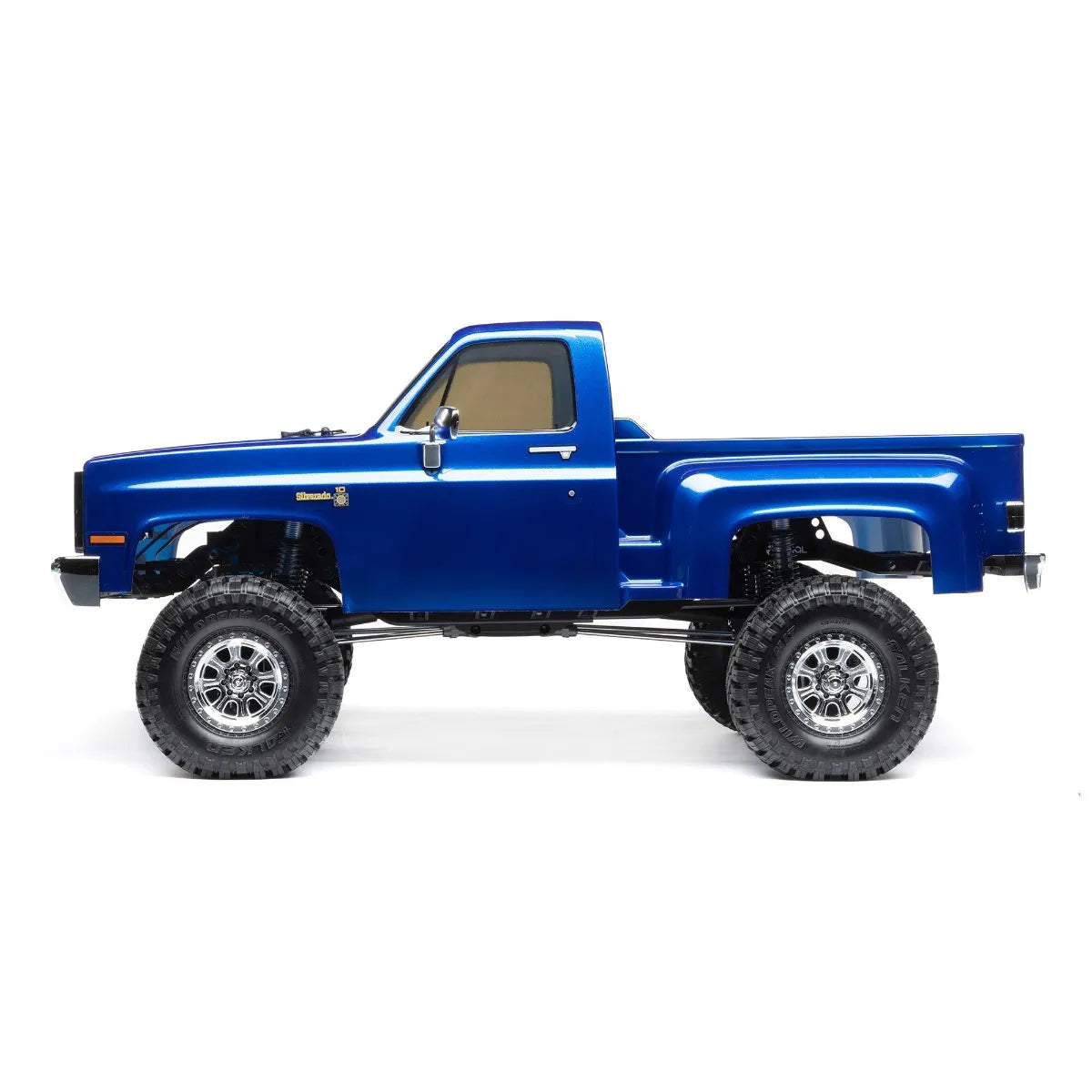 Axial SCX10 III Base Camp '82 Chevy K10 Rock Crawler RTR, Blue, AXI03030T1